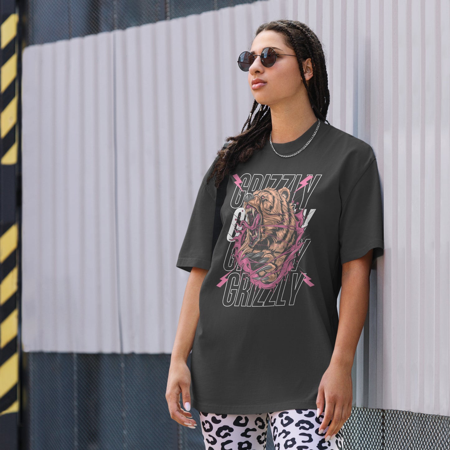 Mighty Grizzly Oversized T-Shirt